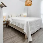 Lm10Bb- Modern Living With Large Sunny Terrace Διαμέρισμα