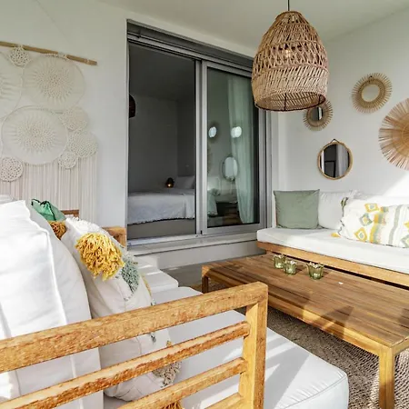 Lm10bb- Modern Ground Floor Flat In Le Mirage Apartment