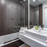 Lm10bb- Modern Living With Large Sunny Terrace *