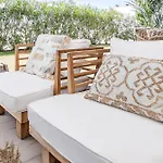 Lm10bb- Modern Living With Large Sunny Terrace