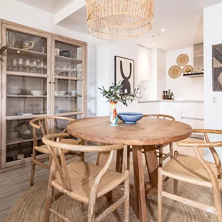 Apartment Lm10bb- Modern Living With Large Sunny Terrace Estepona