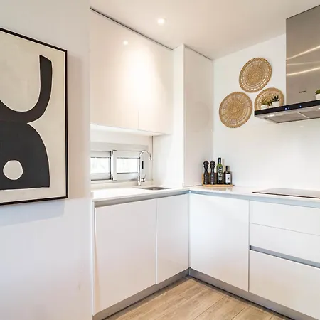 Lm10bb- Modern Living With Large Sunny Terrace Appartement *