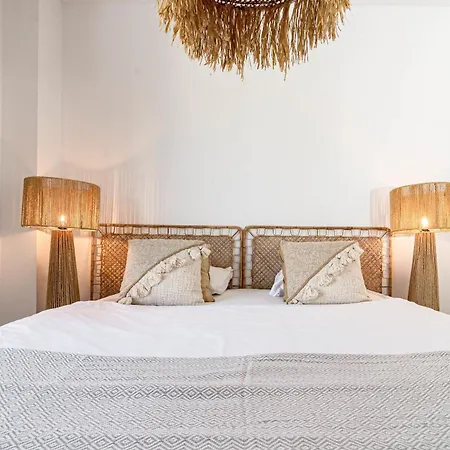 Appartement Lm10bb- Modern Living With Large Sunny Terrace *