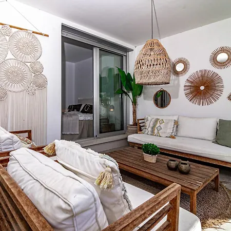 Lm10bb- Modern Living With Large Sunny Terrace Appartement