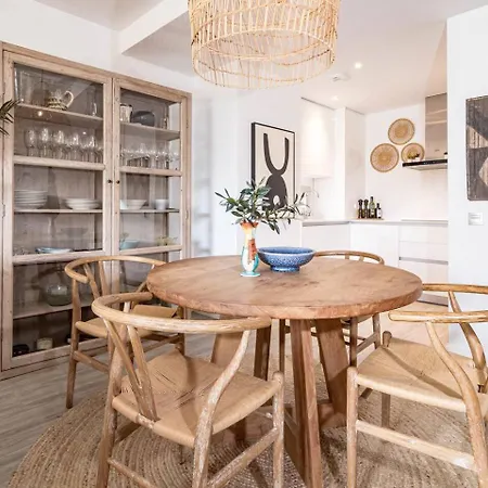 Appartamento Lm10bb- Modern Living With Large Sunny Terrace