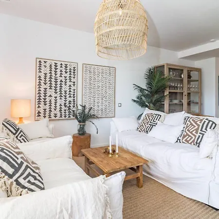 Appartement Lm10bb- Modern Living With Large Sunny Terrace Estepona