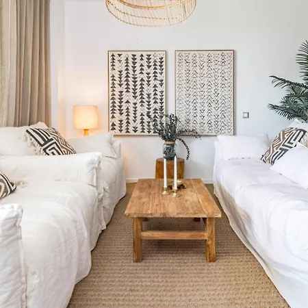 Appartamento Lm10bb- Modern Living With Large Sunny Terrace Estepona