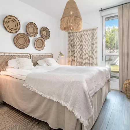 Appartement Lm10bb- Modern Living With Large Sunny Terrace *