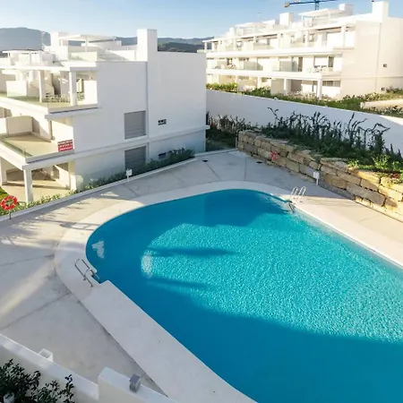 Lm10bb- Modern Living With Large Sunny Terrace Appartement Estepona