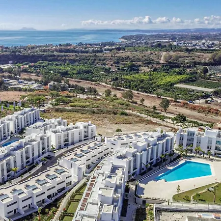 Lm10bb- Modern Living With Large Sunny Terrace Appartamento Estepona